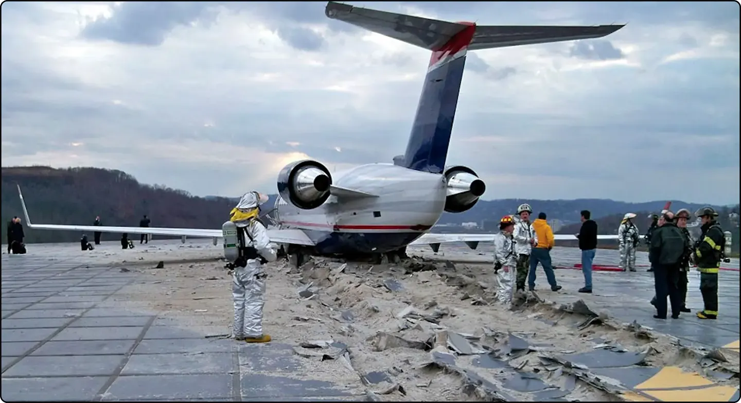 A Bombardier CRJ-200 regional jet overran the runway at Yeager Airport (KCRW) in Charleston, West Virginia